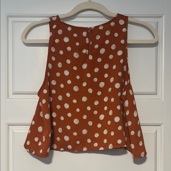 $5/25! Add 5 to bundle to get for $25 Forever 21‎ Brown Polka Dot Crop Tank Top - Picture 2 of 3
